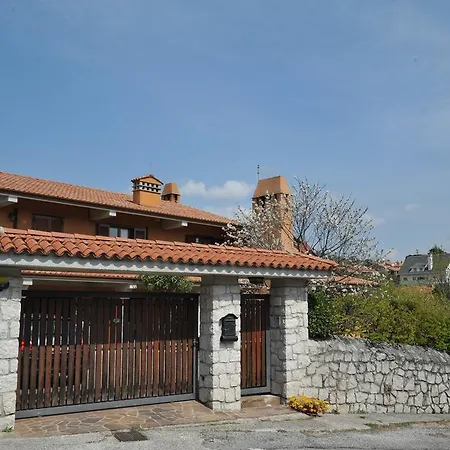 Bonavia Bed & Breakfast